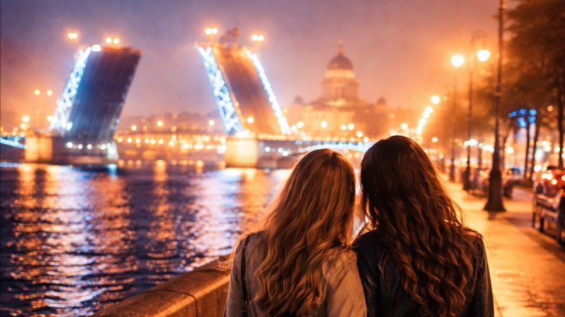 «Ночной Петербург: развод мостов и романтика под огнями города» смотреть онлайн