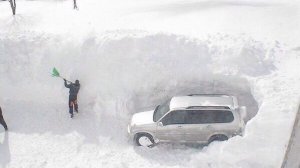 #Камчатка. Засыпало снегом по 9-ые этажи. Детям радость.