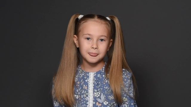 Мила Сурова - Видео-визитка на русском