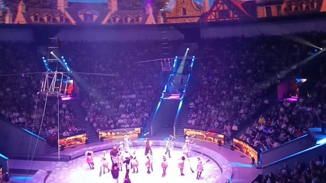 В цирке на Вернадского. смотреть онлайн