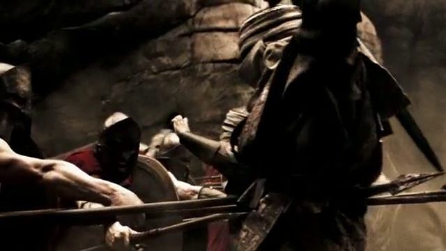 300 спартанцев.Спартанцы встречают персов возле Огненных врат. смотреть онлайн