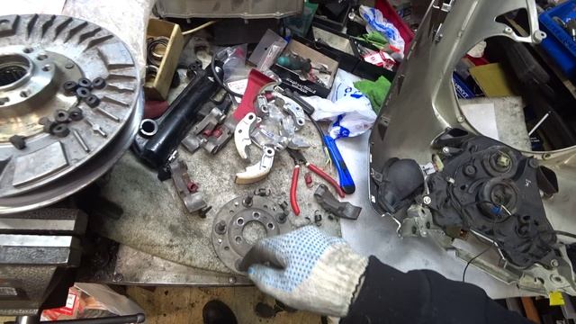 146. Honda Silver Wing 600. Старый но хороший. смотреть онлайн
