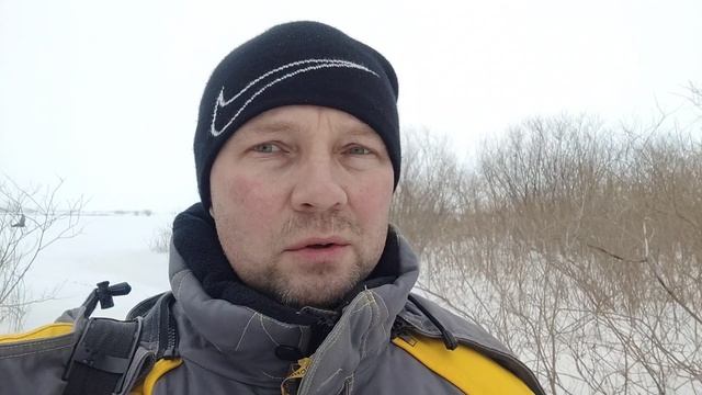 Зимняя рыбалка в п. Райгород смотреть онлайн