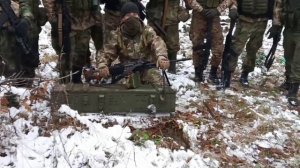 26.11.2022г Спецназ Ахмат. Воложанин Александр. Группа разведки, в лесу  зашли к врагу  , выявили их