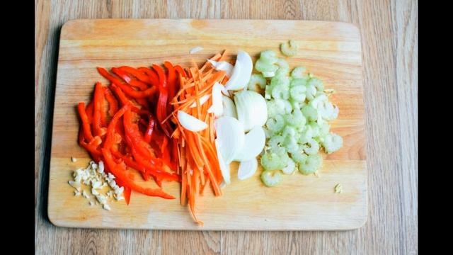 Фунчоза с овощами, рецепт ЛУЧШЕ НЕ ПРИДУМАЕШЬ, подсказал знакомый кореец 🥕✌️🥕 смотреть онлайн