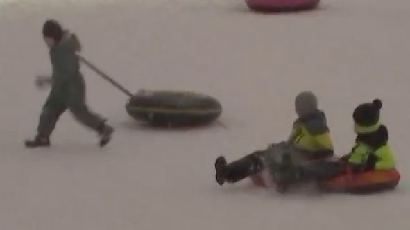 В России растёт число пострадавших от катания на ватрушках смотреть онлайн