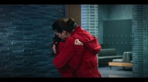 Бумажный дом. Корея. Денвер и Мисун