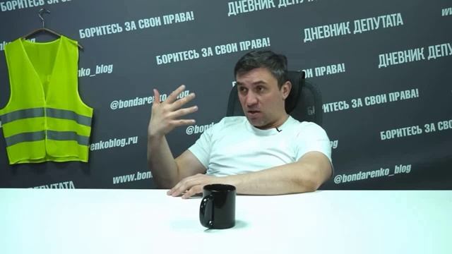 Пора уже начинать импортозамещать ответственных за бардак чинуш. смотреть онлайн