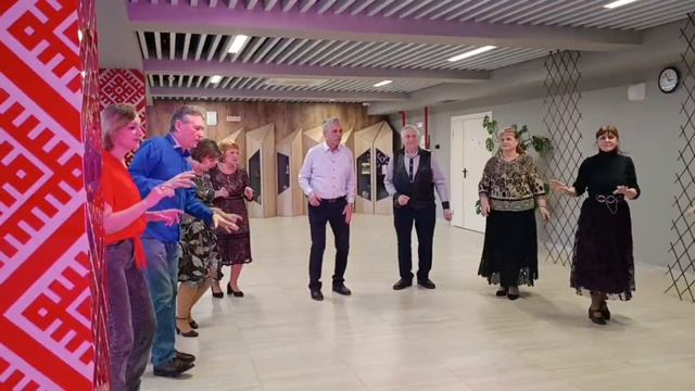 31 января.Молода и красива... смотреть онлайн