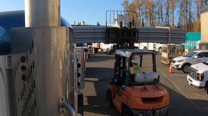 Разгрузка Во вторник Peterbilt 389