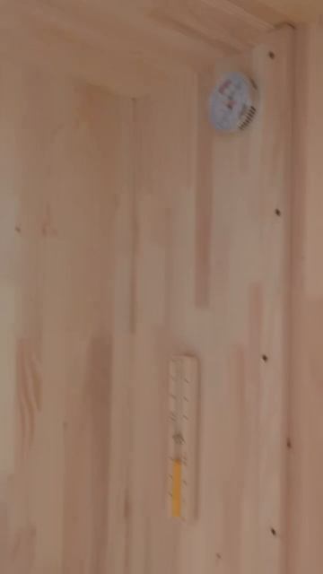 Комнатную сауну изобрели в Хорватии — она поместится даже в однушку смотреть онлайн