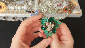 43. Шок-находка, самое дорогое украшение в распаковке лота бижутерии середины 20 века