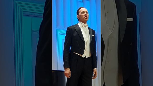 Капризная, упрямая... С.Петрищев