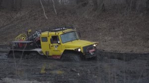 Вездеход СТМ-39962 (6х6) в болоте