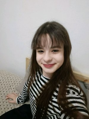 приветик подпишись на 200 сникерс