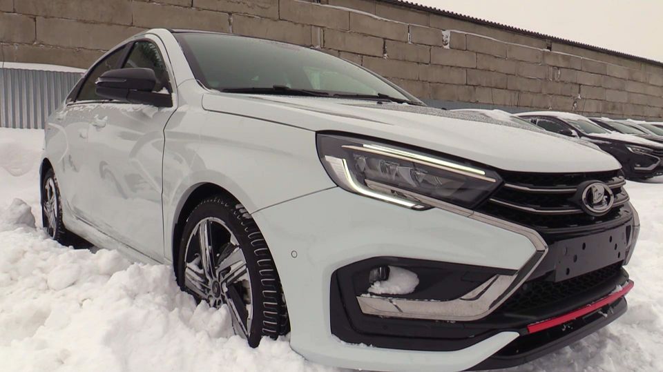 2025 LADA VESTA SPORTLINE. Обзор (интерьер, экстерьер, двигатель) смотреть онлайн