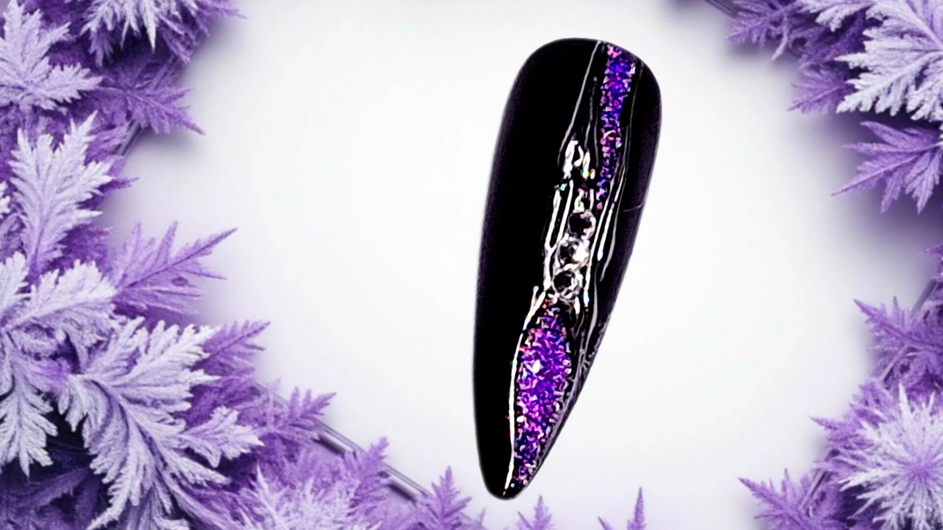 Литье втиркой. Зимний нейл-арт 2026 смотреть онлайн