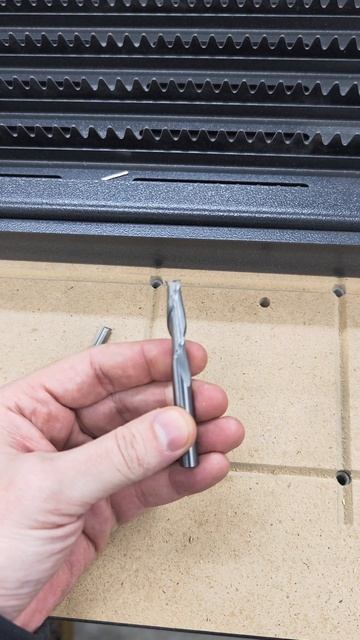 Эта Фреза лучше прямой двухзаходной смотреть онлайн