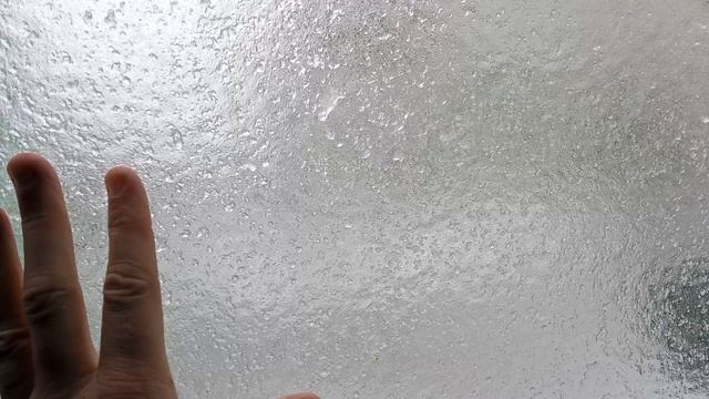 Лед на стекле машины 31-01-2026 смотреть онлайн