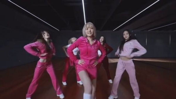 KiiiKiii - 404 (New Era) [MIRRORED]