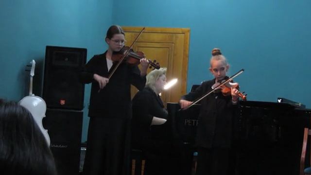 Столяренко Марина
 Антипина Алиса
Дуэт