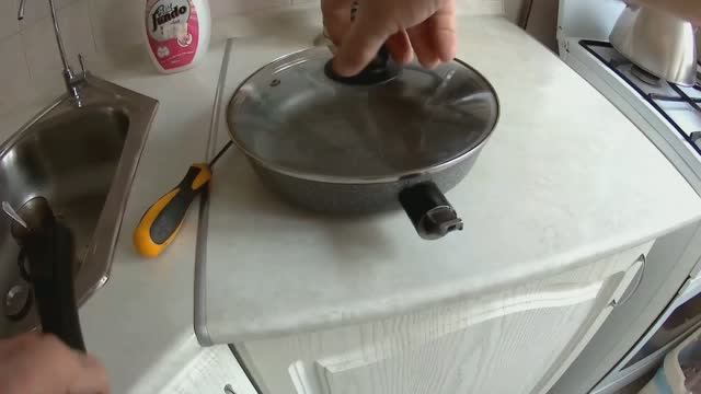 Съемная ручка для сковороды удобней. смотреть онлайн