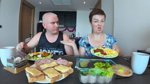 Мукбанг вечно НЕДВОЛЬНЫЙ муж как чемодан БЕЗ РУЧКИ! Я ДВИГАТЕЛЬ в нашей Семье) Семейный обед Таиланд