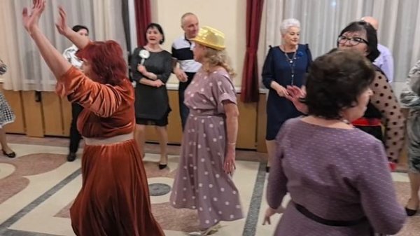 Белые ромашки... 01.02.26...