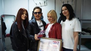 Александр Киреев и Тутси - влог о "Саша+Маша" и музыкальной премии телеканала "ЭХ!" в Гостином дворе