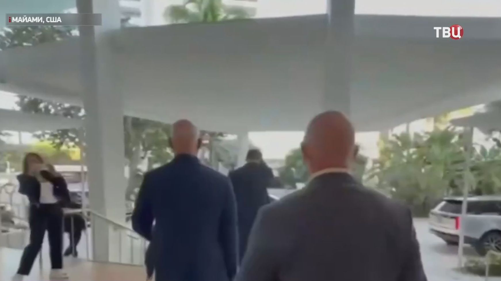 Дмитриев в Майами встретился с американскими переговорщиками смотреть онлайн