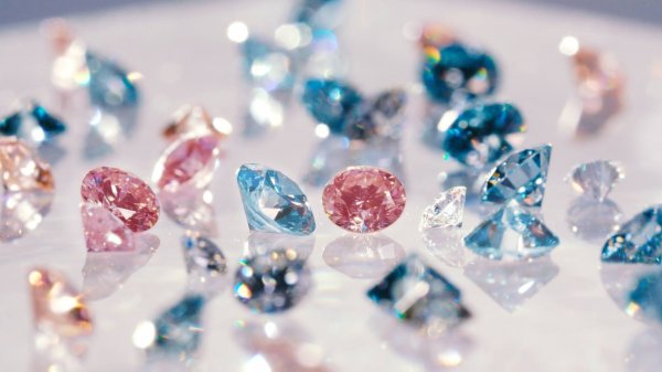 Алмазы, Алроса и прочие бриллианты