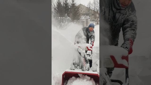 Очень много снега): 5 часов без перерыва.. смотреть онлайн