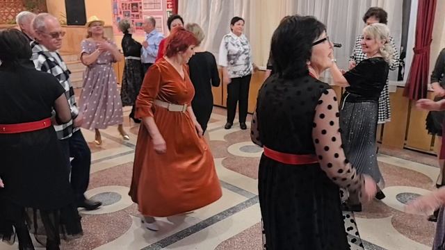 Всем желаем МИРА, СЧАСТЬЯ И ДОБРА... 01.02.26... смотреть онлайн