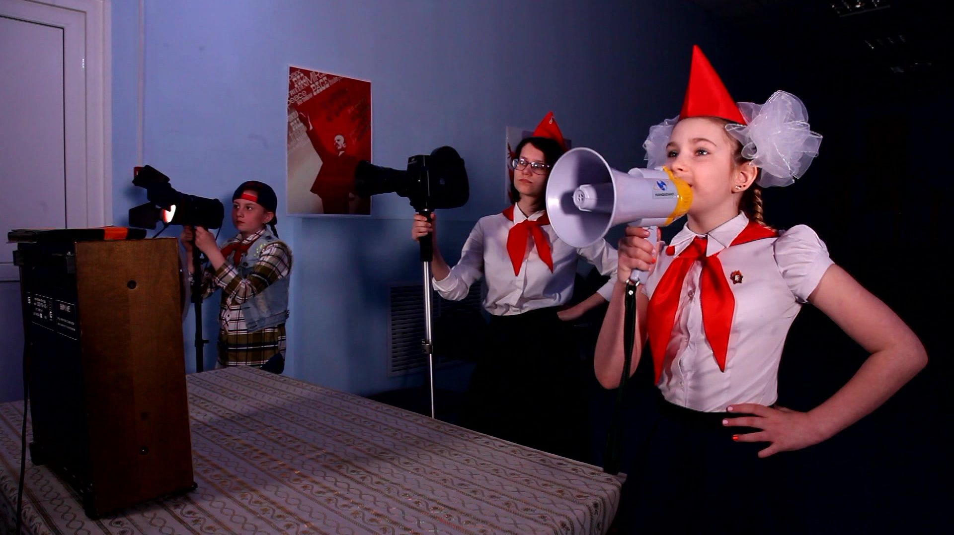 СЕКРЕТНАЯ ДВЕРЬ