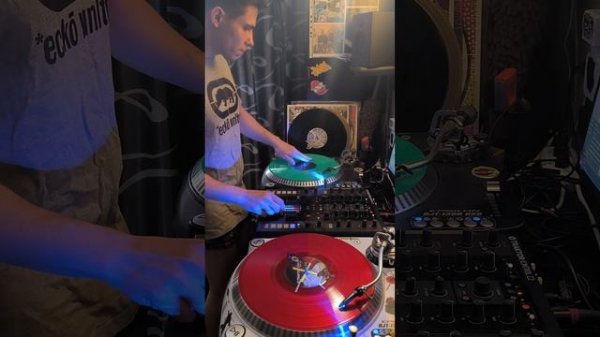 Scratch on the Beat by Dj Chell #hiphop #scratch #scratching #turntable #traktorz2 #beat #djchell