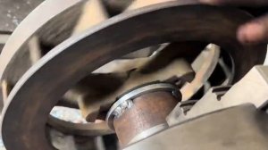 Сложная работа::Рабочее Колесо Центробежного Насоса, Сильно поврежденное, Восстановлено после Тщател