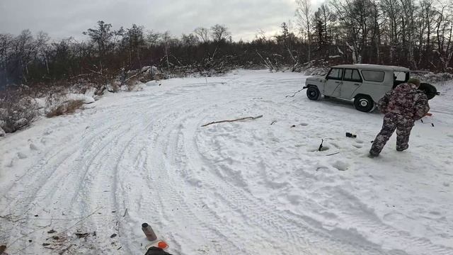Едем на таежную речку в поисках рыбы! смотреть онлайн