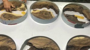 Деревянные стулья с рыбками Кои из эпоксидной смолы