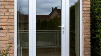 Сломанную ручку балконной двери дешевле поменять !!! смотреть онлайн