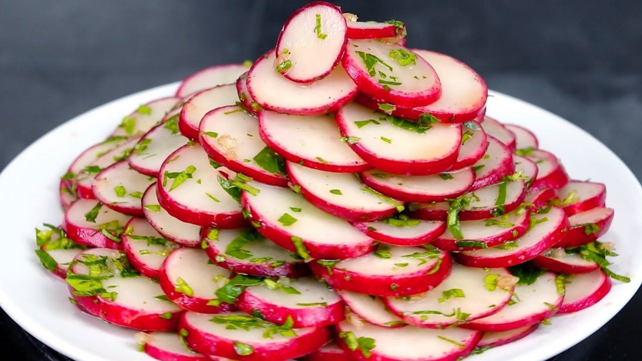 Это ЛУЧШАЯ редиска которую я ел! Редиска ПО-ГРУЗИНСКИ! смотреть онлайн