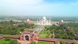 Музыка для йоги и природа Индии