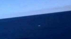 Военный Cамолёт И Светящийся Объект