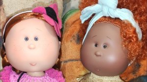 добро пожаловать в булочную😁😊😊, булки подогрели.. или это шоколад. прекрасная загорелая Мия от Ни