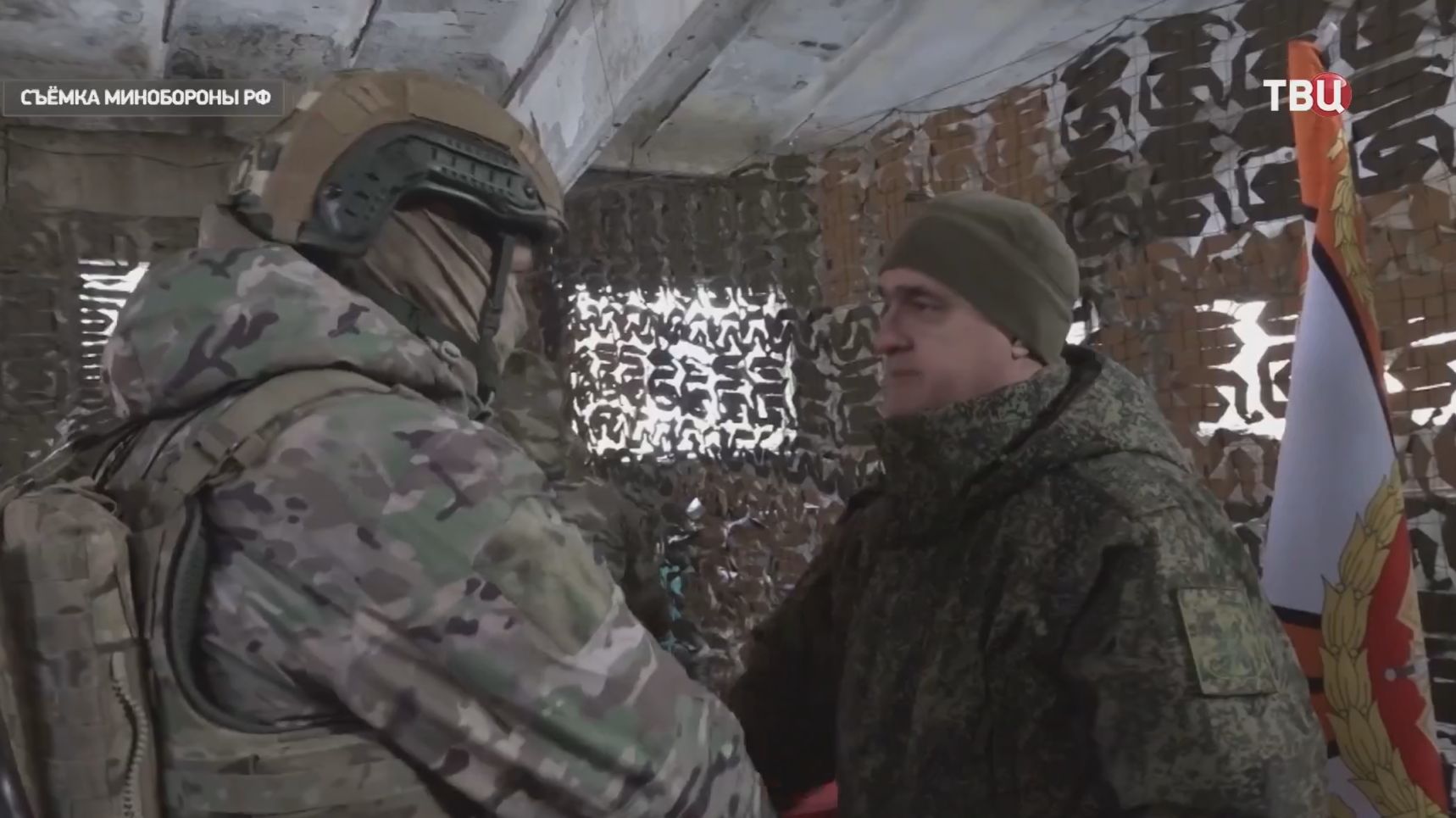 Бойцам отряда "Барс-9" вручили госнаграды смотреть онлайн