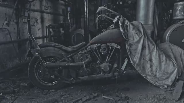 HARLEY DAVIDSON - Full Restoration