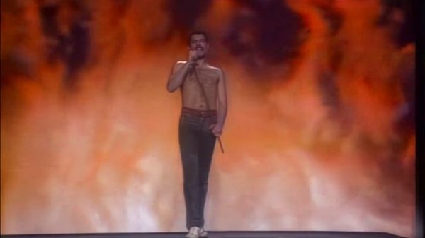 Queen - Play The Game (Official Video) [Remastered 4K - 50 FPS]