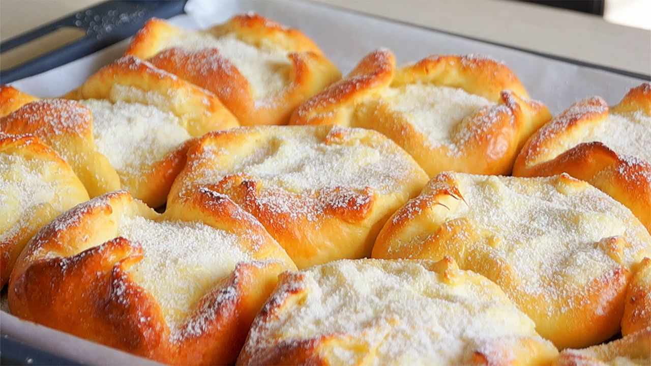 Воздушные БУЛОЧКИ С ТВОРОЖНОЙ НАЧИНКОЙ. Так Просто и Вкусно смотреть онлайн