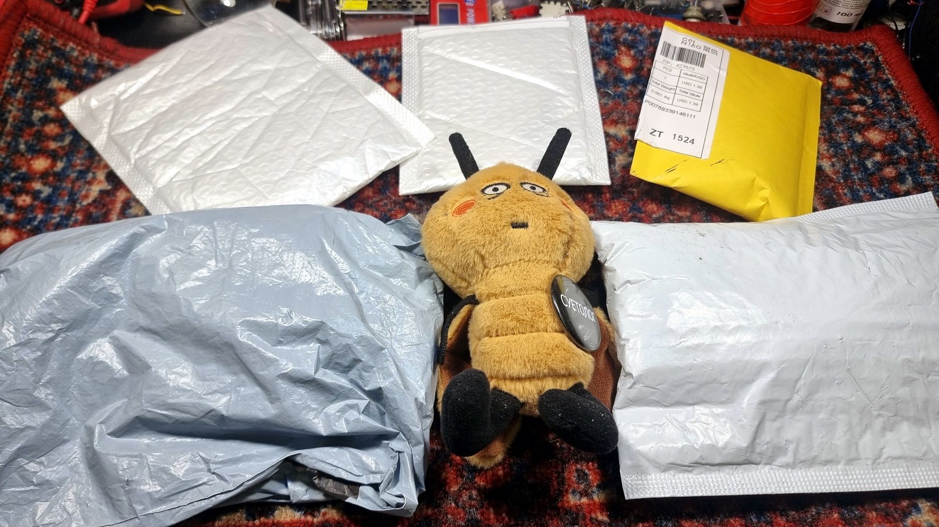 Мешок посылок февраля. Стрим) (18+) смотреть онлайн