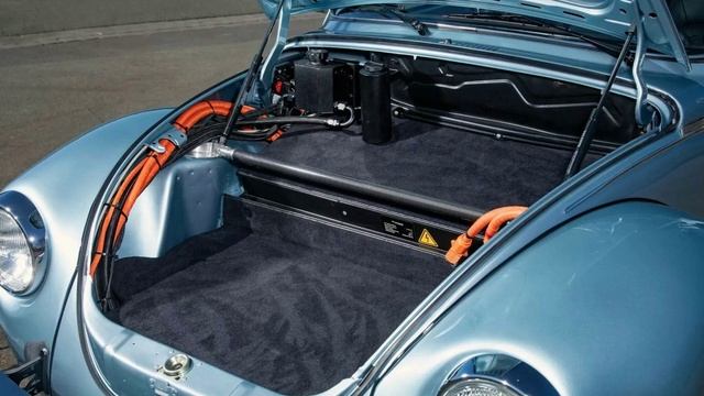 VW Beetle смотреть онлайн