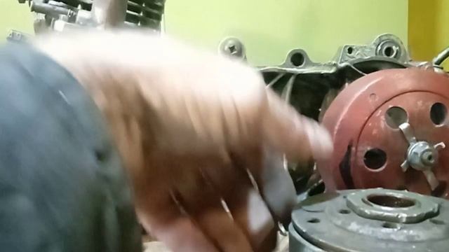 Стопорная шайба гайки вала сцепления🛵 смотреть онлайн